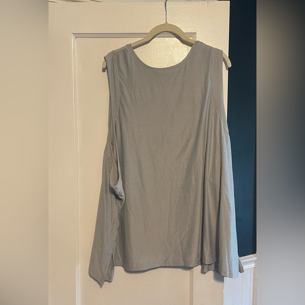 Old Navy Active Grey Tank
